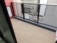 反転タイプ　８階のベランダ(イメージ)