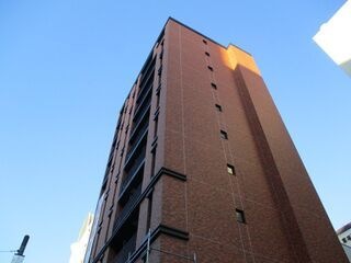 写真：The 9th Residence Sakae Sideの外観
