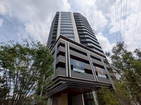 ローレルタワー名古屋千種の外観