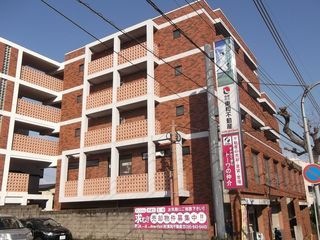 写真：長崎市平和町の外観
