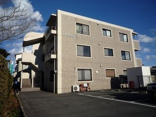 写真:パークサイド瀬名川の外観
