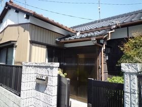 柳山津興借家の外観