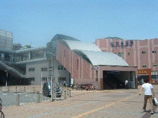 京阪・大阪モノレール・門真市駅