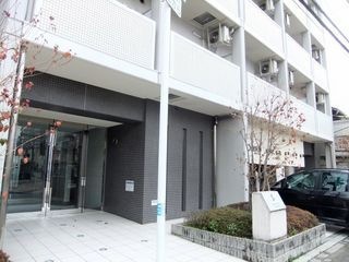 写真:セントアミー鶴見の外観