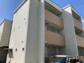 クレアール大久保町の外観