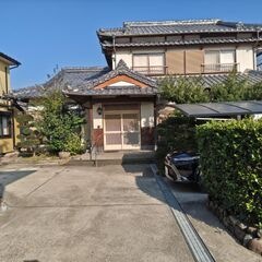 写真:杭出津 祐野貸家の外観