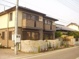 連取ガーデンヒルズABの外観