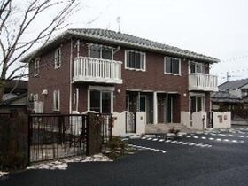 ロイヤルガーデン連取Dの外観