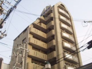 写真:YKハイツ桜町の外観