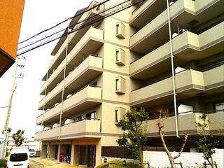 写真：プレステージ西神戸Ⅱ3Fの外観