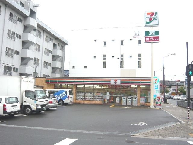 セブンイレブン吹田南金田1丁目店