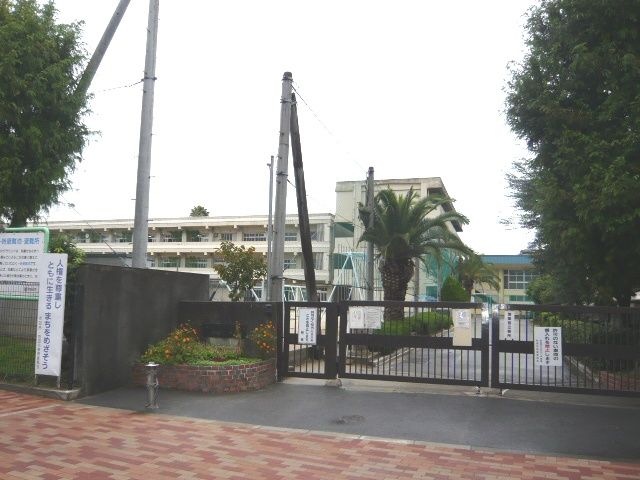 吹田市立吹田第二小学校