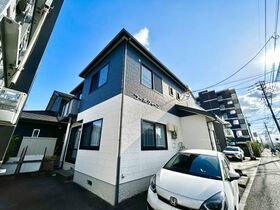 コーポクィーンの外観