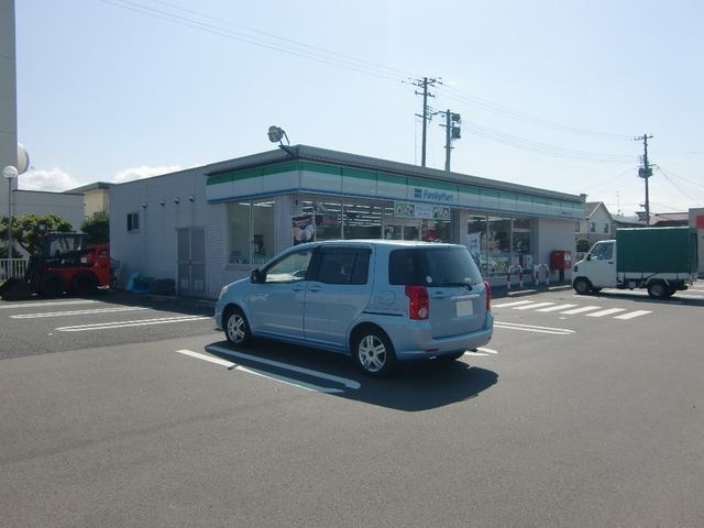 ファミリーマート盛岡津志田町二丁目店