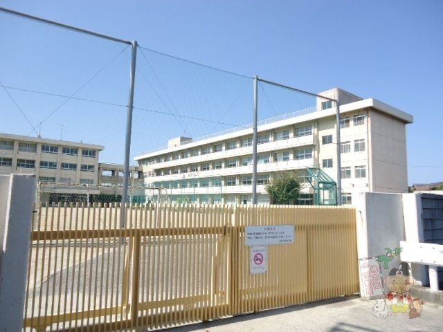 岡山市立芳明小学校