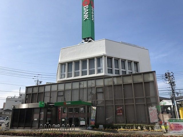トマト銀行三門支店