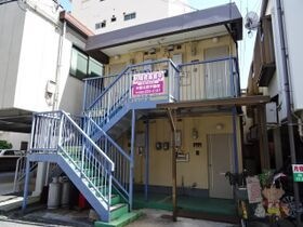 BOX春日町の外観