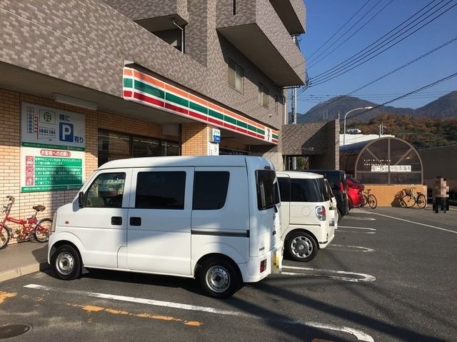 セブンイレブン広島海田幸町店