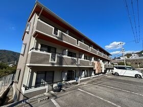 サンライフ古川Ⅰの外観