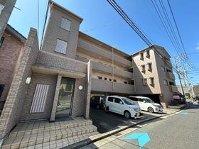 サンライフ古川Ⅱの外観