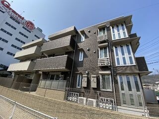 写真：サフェスタ窪町の外観