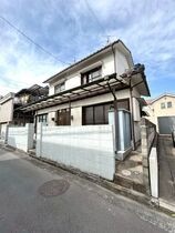 向井貸家Aの外観