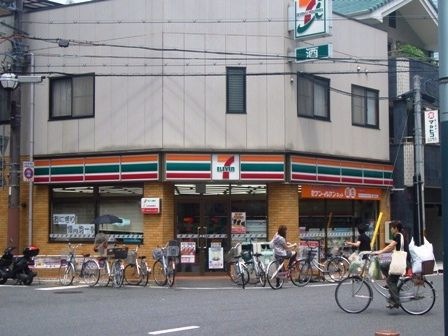 セブンイレブン尼崎立花駅前店