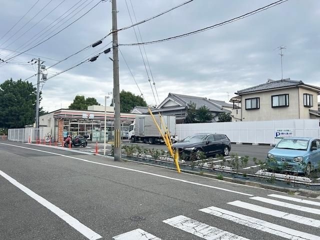 セブンイレブン尼崎琴浦町店