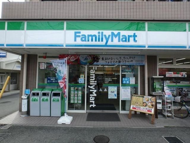ファミリーマート尼崎大庄西町店