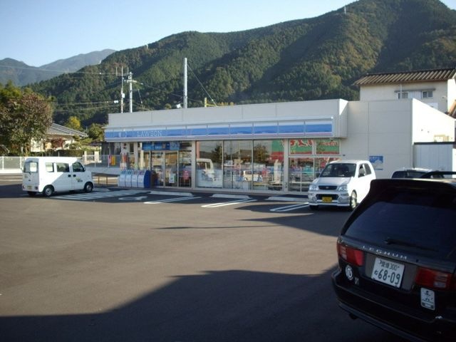 ローソン篠場店
