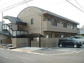 マニフィークRの外観