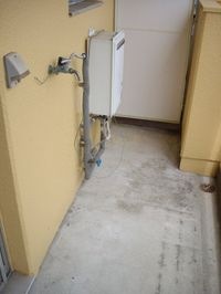 ベランダ洗濯機置場
