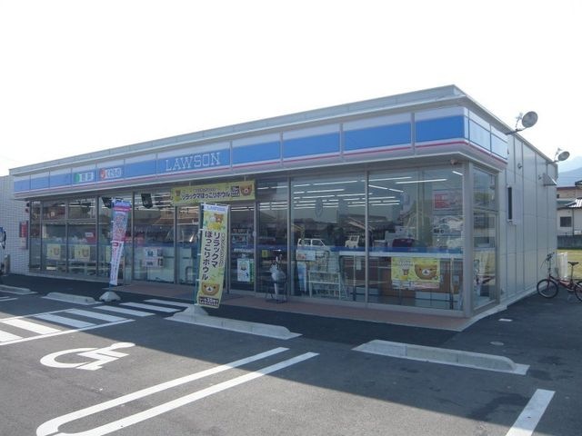 写真:ローソン新居浜滝の宮町店