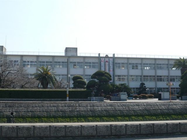 愛媛県立新居浜工業高校