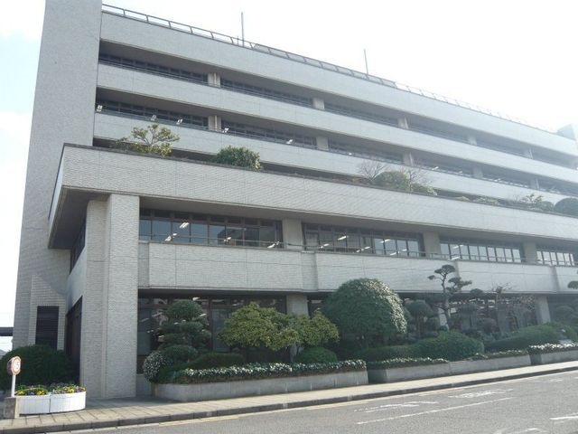 写真:新居浜市役所