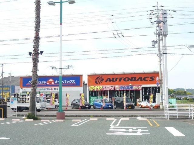 オートバックス新居浜店
