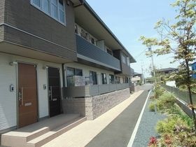 シャーメゾン西連寺の外観