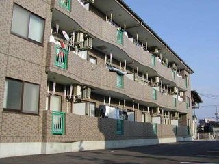 写真:表屋マンションⅡの外観