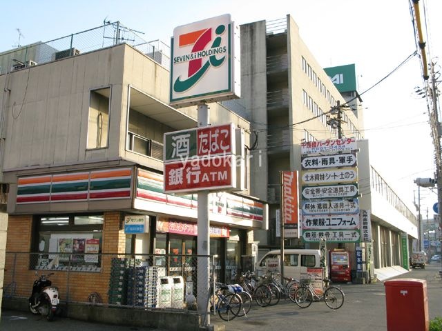写真:コンビニ セブンイレブン