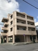 サンマリーナ西崎の外観