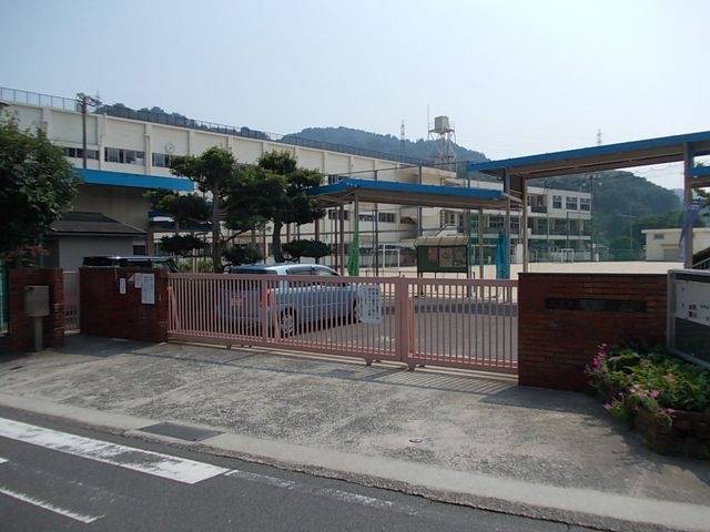 広島市立畑賀小学校