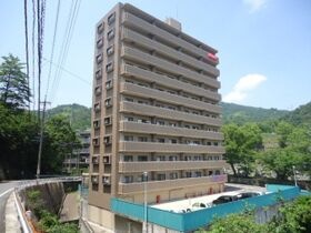 広島市西区三滝本町1丁目の外観