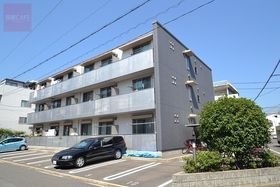 クローバー白島の外観