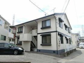 シャンブル岡田の外観