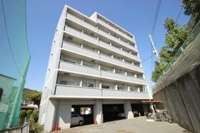 広島市安佐南区大町東３丁目の外観