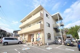 広島市東区中山中町の外観
