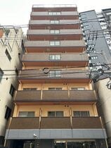 大阪市西区靱本町1丁目の外観