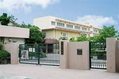 茨木市立東中学校