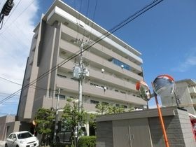 レヴェヴィラージュの外観