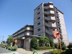 フロレアール・ジーアの外観